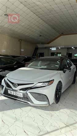 تۆیۆتا کامری